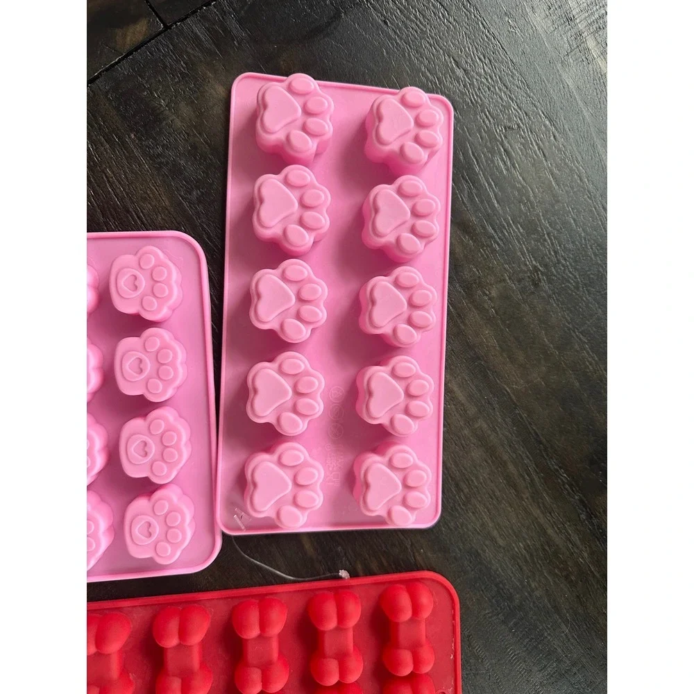 Silicone‎ Dog Treat Molds Baking Molds Paw Bone Flower Shapes for Pets